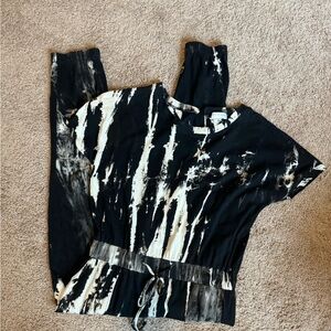 Vestique - Tie-Dye Jumpsuit